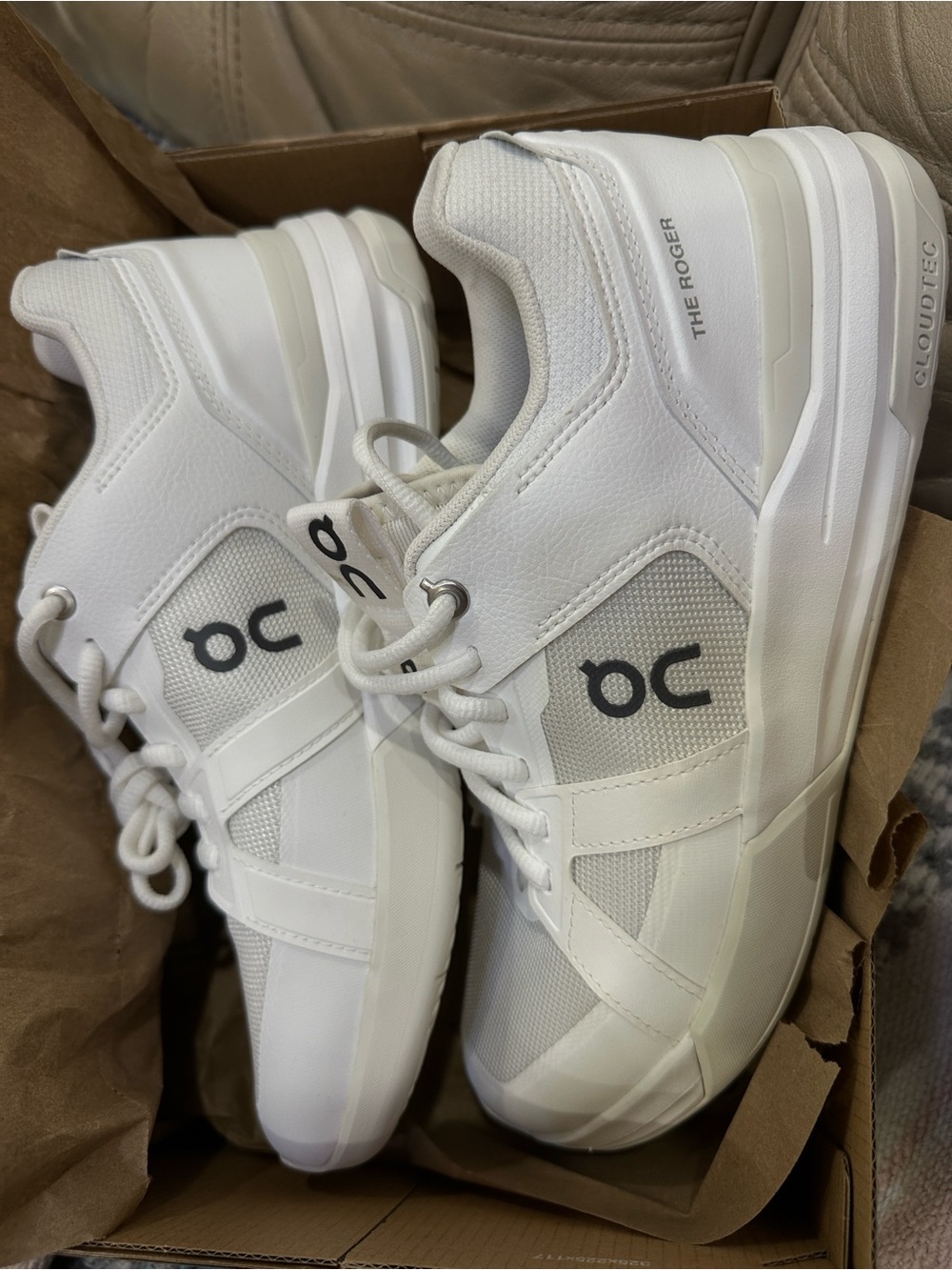 Brand New On The Roger Clubhouse Pro Size 9 in White/Ice color - Picture 6 of 10